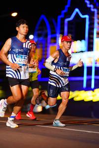 BIB: 42210, 4164
                            <button type="button" onclick="openModal(22832119)" class="btn btn-primary btn-sm float-right btn-popup" data-toggle="modal" data-target=".modal-high-quality">
                        <i class="fas fa-shopping-cart"></i> Add to Cart
                    </button>
                                            <button type="button" onclick="isThisMe(22832119, true)" class="btn btn-success btn-sm float-right btn-popup btn-isme hidden" data-toggle="tooltip" data-placement="bottom" title="นี่คือรูปของคุณใช่ไหม คลิกที่นี่เพื่อเอาเข้าอัลบั้ม">
                        <i class="fas fa-plus"></i> Add to album
                    </button>
                    <button type="button" onclick="isThisMe(22832119, false)" class="btn btn-warning btn-sm float-right btn-popup btn-isnotme hidden">
                        <i class="fas fa-ban"></i> Remove from album
                    </button>